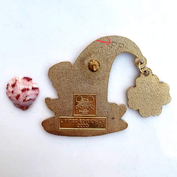 PP St Patrick's Day Chip & Dale Disney Pin 2008 - Picture 3 of 3